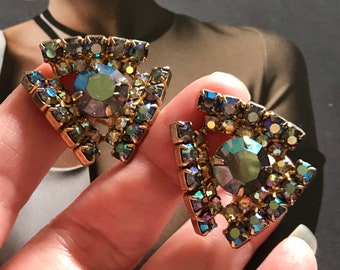 HOBE Triangular Clip On Earrings, Blue Aurora Borealis Rhinestone Clips, AB Rhinestone Earrings, 1960s Vintage Clip Ons