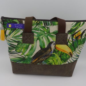 Kulturtasche, kleine Tasche, zum Hängen oder Tragen, Braun, Grüne Blätter, Tucan