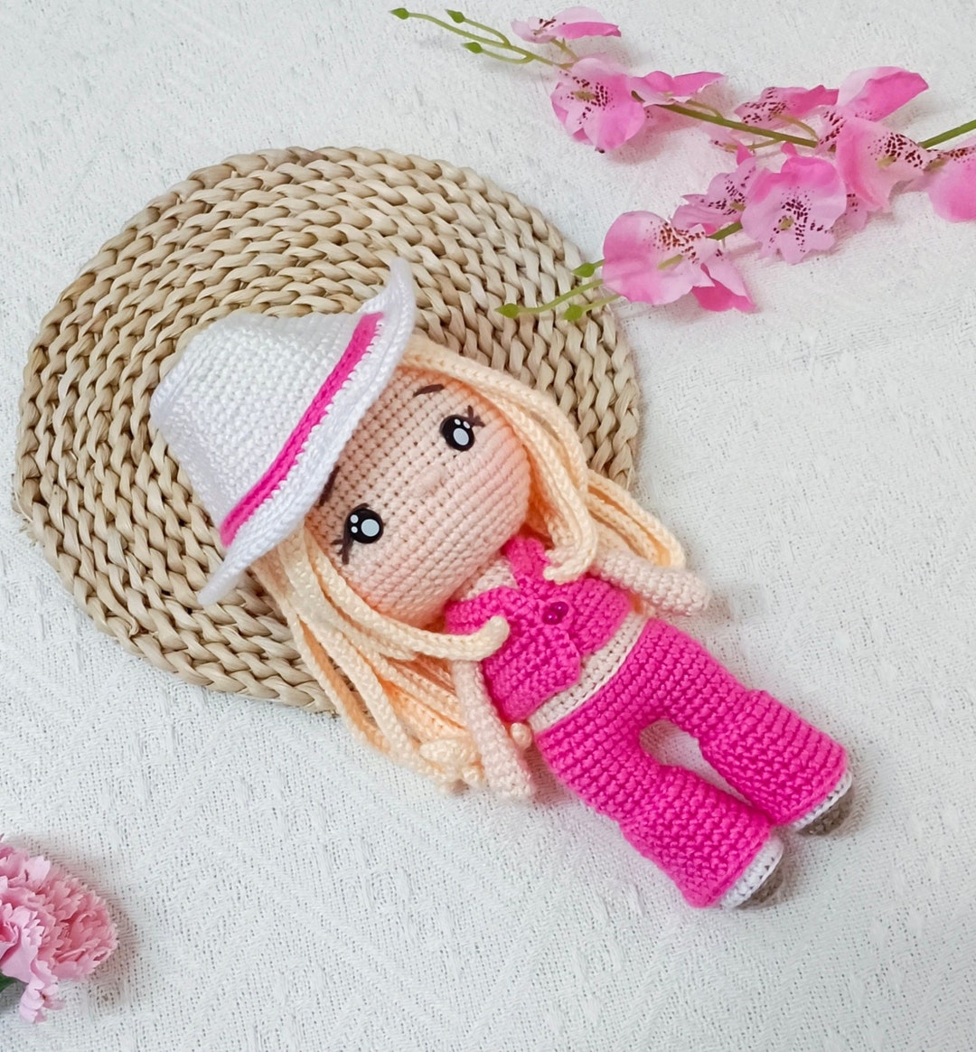 Crochet Doll Pattern / Barbie Crochet Pattern / Barbie Amigurumi Pattern / Barbie Doll Crochet