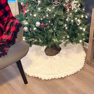 Christmas Tree Skirt, Modern Farmhouse Christmas Decor, Chunky Knit Handmade Skirt For Christmas Tree