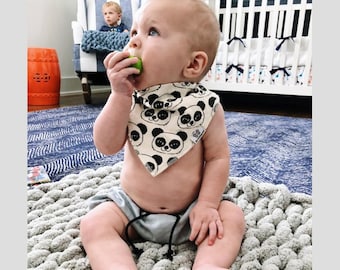 Cozy Baby Blanket - Chunky Hand Knit Soft Comfy