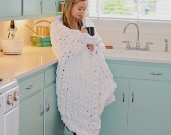 Jumbo White Chenille Knit Blanket, Handmade Throw