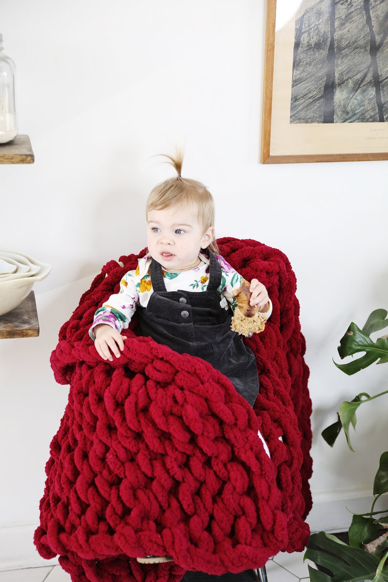 Giant Chunky Knit Blanket - Thumbnail 3