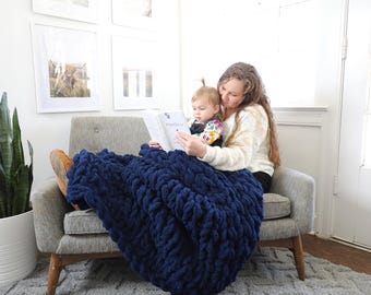 Mom DIY Blanket Kit, Chunky Knit Throw, Beginner Craft