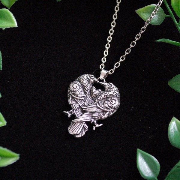 Silver tone Viking Odin's two ravens Huginn and Muninn Necklace gift