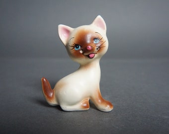 Vintage Miniature Happy Siamese Kitten, Plastic Whiskers, Sitting Cat Figurine, Ceramic, Bone China Siamese, Playful Siamese Cat Figurine