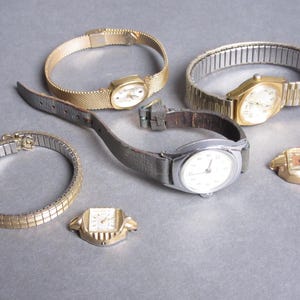 Collection of 5 Vintage Watches, Non-Working, Pulsar, Bulova, Timex, Driva Geneve, Spare Parts Watches, Jewelry, Vintage Watches, Assorted