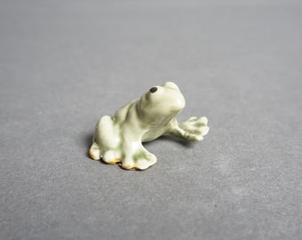 Vintage Ceramic Green Frog Figurine, Cute Mini Frog, Small, Mini, Miniature, Cute, Light Green Bone China Froggy, Tree Frog, Tropical, HR