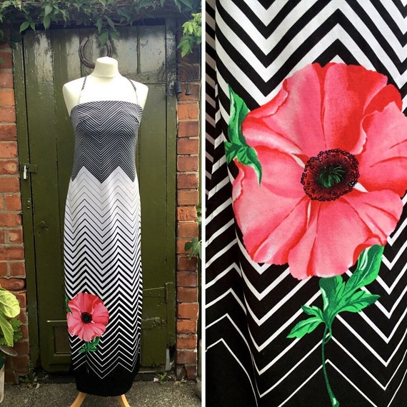 70’s maxi summer dress, geometric poppy design. S… - image 1