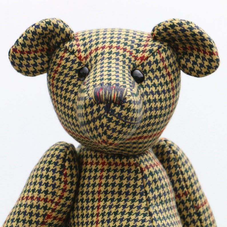 Grimble, pdf DOWNLOAD traditional jointed teddy bear sewing pattern by Barbara-Ann Bears for a traditional 17 inch/43cm mohair teddy bear image 10