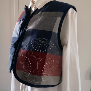 Gilet matelassé brodé main inspiration Sashiko Pièce unique image 5