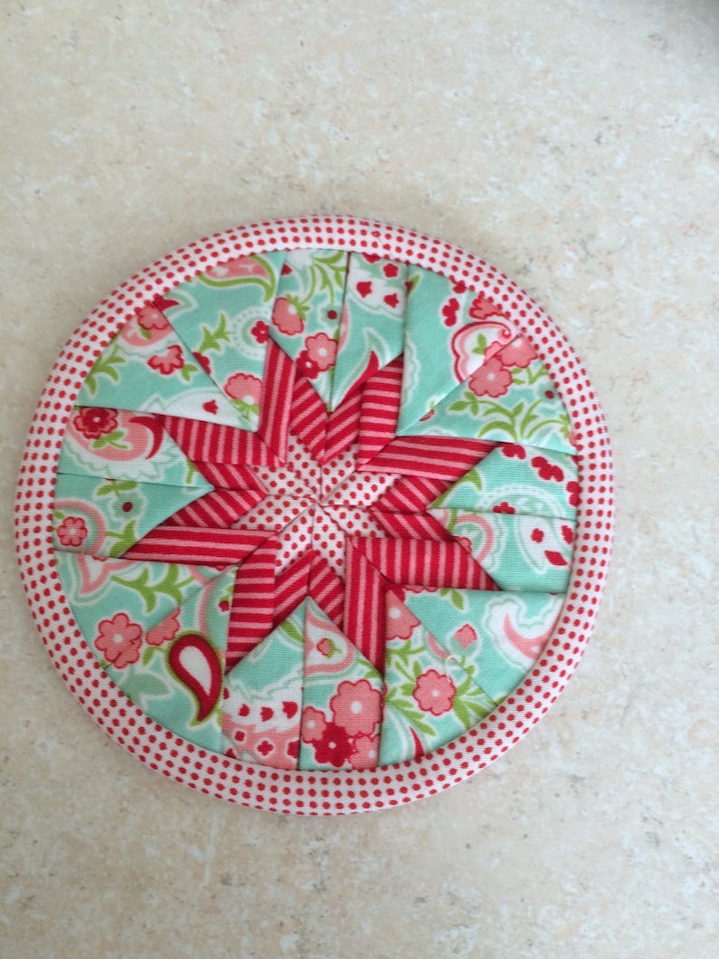 Becky's Easy Folded Star quilted coaster pattern download image 2