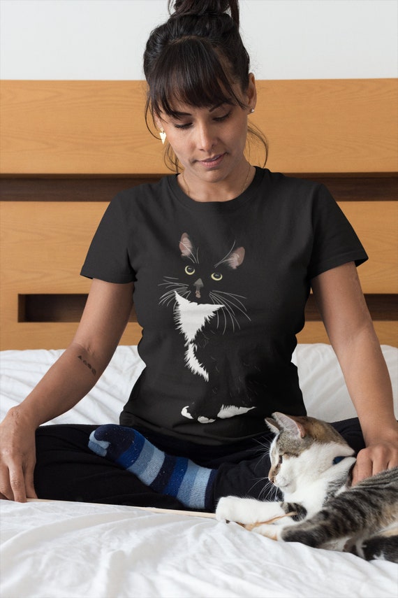 Tuxedo Cat T-shirt Cat Lover Cat Mom 