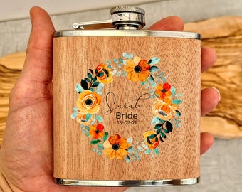 Personalised Hip Flask Bride Gift, Gift For Bridal Party, Gift For Bridesmaid, Small Hip Flask, Wedding Party Proposal Gift, MOH Gift