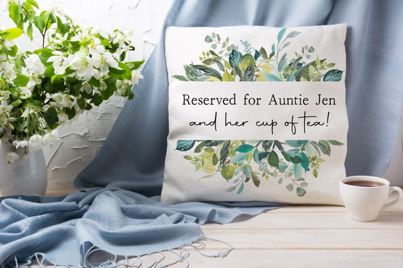 Personalised auntie cushion cheap