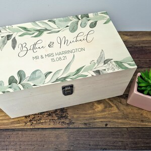 Wooden Personalised Eucalyptus Wedding Memory Box, Wedding Keepsake Box, Wedding Keepsake Gift, Gift For Couple, Wedding Gift, Wood Box image 5