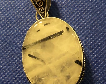 Rutilated quartz pendant