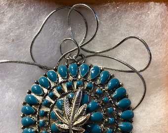 Leaf pendant