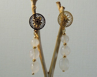 Rose quartz pearl earrings and gold-plated metal pearls