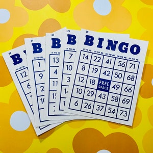 Tarjetas de bingo antiguas / suministros para diarios basura / efímeras de juegos antiguos / álbumes de recortes con técnica mixta, fabricación de tarjetas, collages, libros de pegamento, smashbook