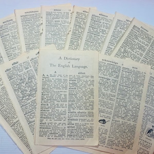 Antigo dicionário de sucata página de livro antigo Pacote de coisas efêmeras | 15 peças de colagem ilustrada em papel, diário de lixo, colagem de parede kitsch, kit de scrapbook