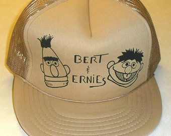 Bert and Ernie Sesame Street Vintage 80s 90s Mens Trucker Mesh Snapback hat New