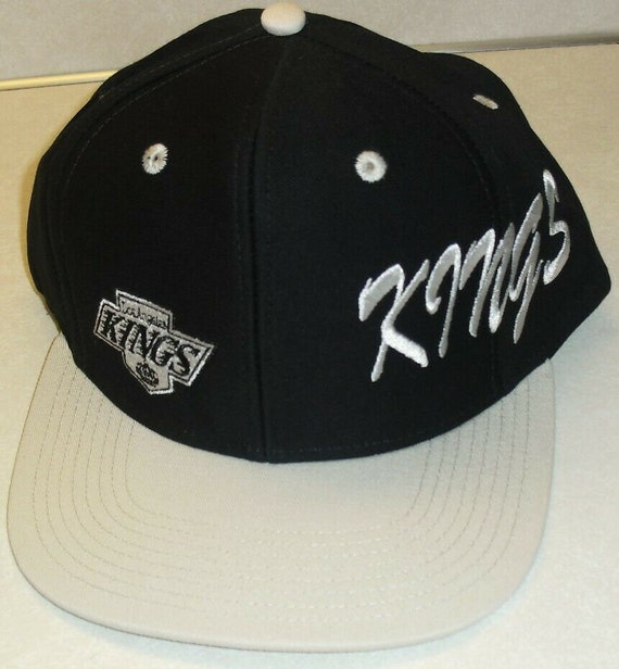 New Era 9Fifty Los Angeles Kings Shield Logo Snapback Hockey Hat -  Graphite/Black