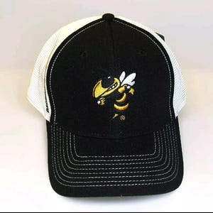 Georgia Tech University Mens Strapback hat Mesh Sides Back New Ncaa