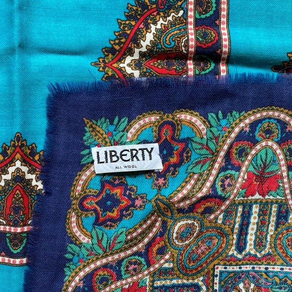 Vintage Liberty Wool Shawl, 1980's Liberty of Lon… - image 2