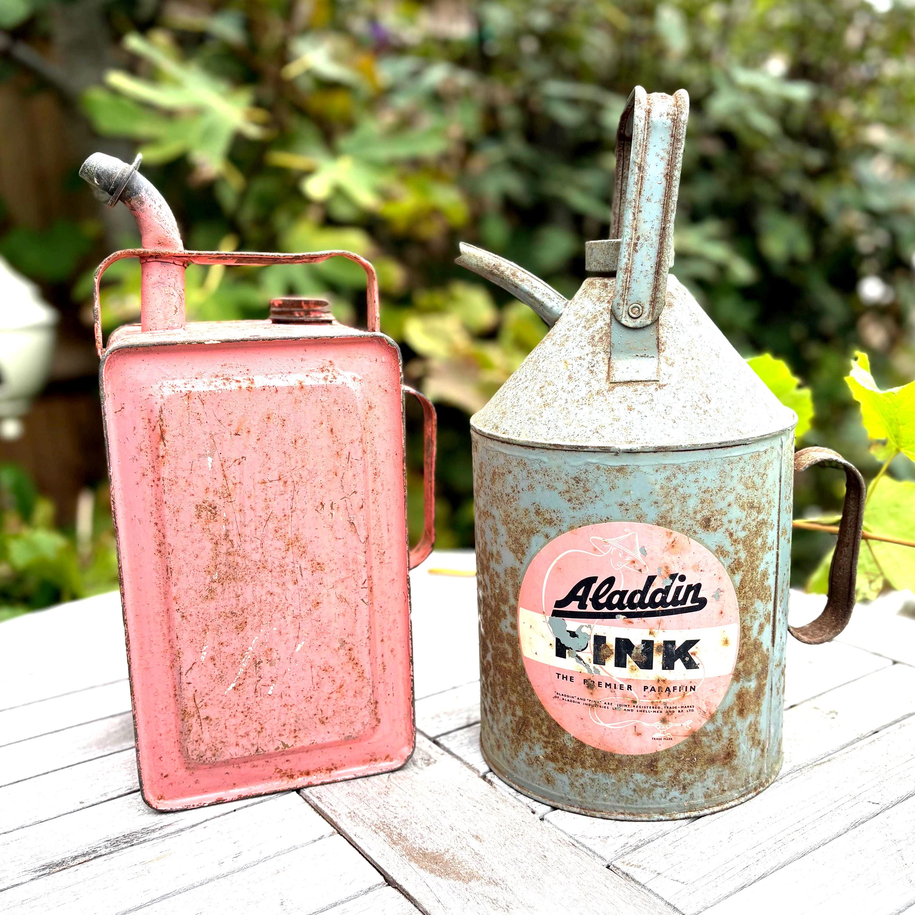 す*ぶ様 超希少 動作品 Aladdin アラジンピンク ペール缶 灯油缶 Vintage Paraffin Fuel Can, Aladdin Pink Paraffin, Garage Decor - Etsy