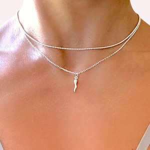 Silver Italian Horn Necklace, Sterling Silver Cornicello Necklace, Dainty Italian Necklace, Small Horn Pendant, Horn Charm Jewelry Gift
