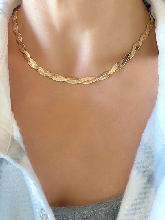 Braided Herringbone Necklace – IsviBoutique