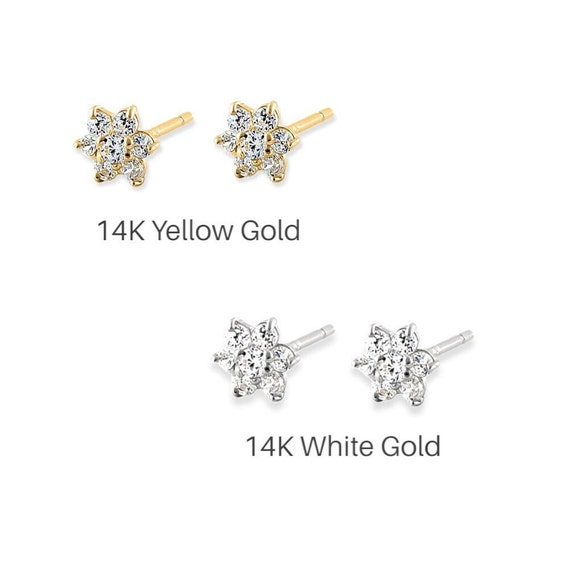 Diamond Flower Stud Earrings in 14K Gold