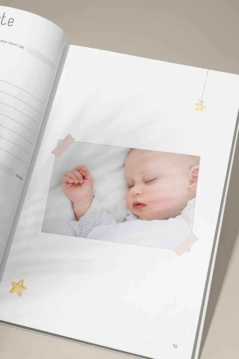 OLGS Babyalbum Lino Das bin ich Babytagebuch Junge/ Mädchen Erinnerungsbuch Baby mit Golddruck 66 Seiten GRATIS Meilenstein Sticker Bild 4