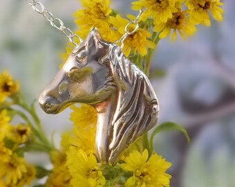 Horse head necklace, animal jewelry, equestrian necklace, horse lover gift,silver horse,equestrian jewellery,horse necklace, animal necklace