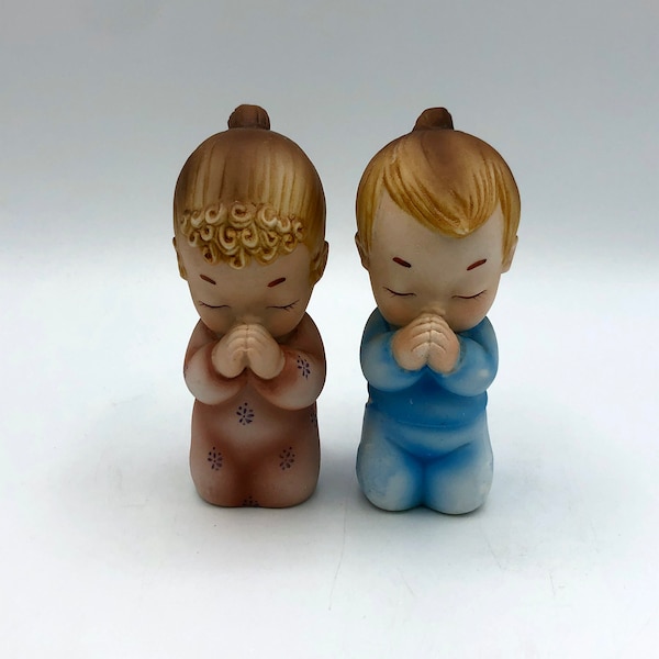 Lefton Praying Kneeling Boy and Girl Children Figurines KW1928 Japan Bedtime Prayers Bare Bottom Nursery Decor
