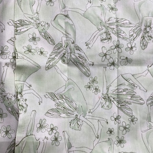 Alexander Henry “Trixie Toile” HALF YARD