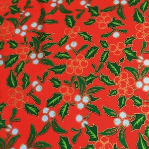 Vintage holly and berries print