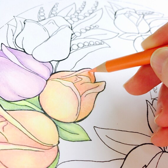 Adulte Coloriage Page Tulip Couronne Tulipe Fleur Coloriage Pour Adultes Numérique De Coloriage à La Main Fleurs Dessinées En Ligne Dart Par Olga