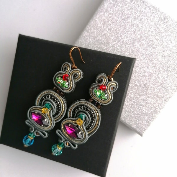 Pendientes fiesta cristal swarovski, Pendientes artesanales art deco, Pendientes colores soutache, pendientes fiesta, pendientes para regalo