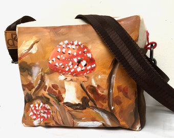 Crossbody met paddestoelen