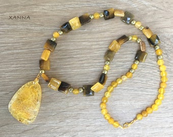 elegant and casual PICASSO Necklace I Semi-preciouspiedrasgrey mesh jasperdonut jasper Brush pendantboho chic