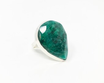 INDI IX ring /semi-precious stones/faceted green emerald/pear shape/ 925 sterling silver