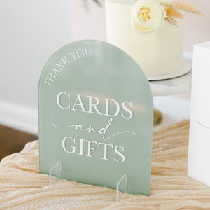 Placa de Cartões e Presentes com Texto em Relevo | Placa de Acrílico Pequena em Arco | Placa de Cartões e Presentes Personalizada | Decoração de Casamento com Texto 3D Pop Out Pintado