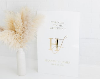 White Welcome Sign With Raised Text | Extra Large Acrylic Sign | Custom Wedding Signage | 3D Pop Out Text Modern Wedding Decor