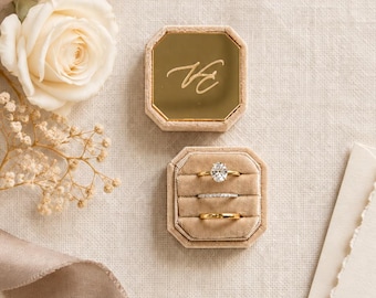 Personalized Engraved Triple Slot Beveled Velvet Ring Box – Wedding & Engagement Ring Holder – Modern Square Design