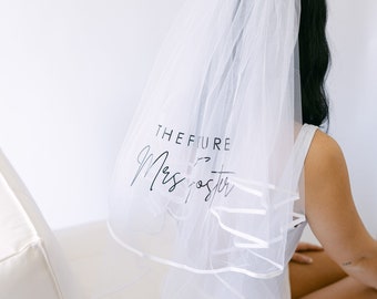 Bride Bachelorette Veil | Future Mrs Veil | Bachelorette Party Accessory | Personalized Veil | Short Tulle Veil with Hair Comb