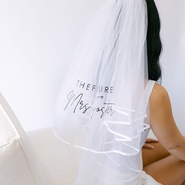 Bride Bachelorette Veil | Future Mrs Veil | Bachelorette Party Accessory | Personalized Veil | Short Tulle Veil with Hair Comb