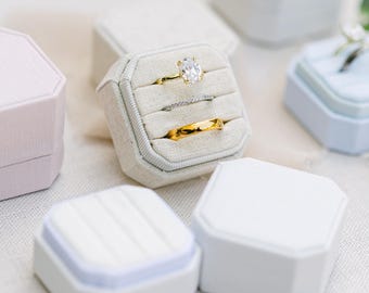 Linnen ringendoos met drie sleuven |  Trouwringdoos | Verlovingsringdoos | Drievoudige gokkast | Moderne ringendoos | Vierkante ringdoos