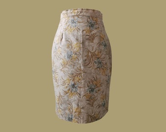 Vintage Laura Ashley Skirt / High waist skirt / Pencil Skirt / Laura Ashley Floral Skirt